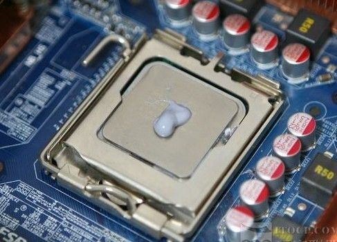 Thermoelectric thermally conductive grease