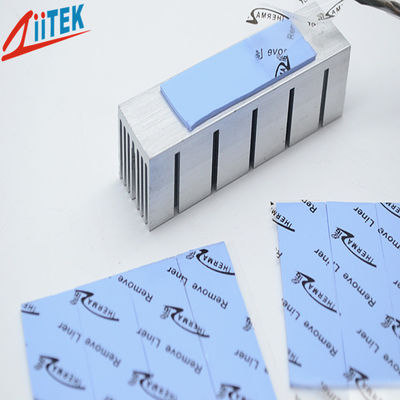 emissor de isofrequência térmico ultra macio TIF100-50-05E do azul 5,0 W/mK com a folha adesiva -50 da borracha de silicone do revestimento a 200℃