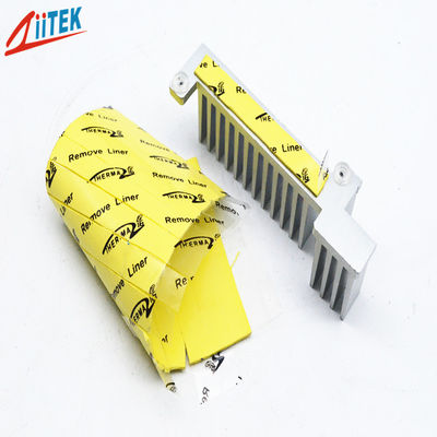 Materiais de isoladores térmicos do emissor de isofrequência TIF4100 térmico amarelo para a vária eletrônica